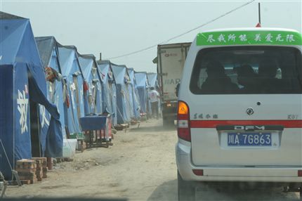 到达较为偏僻的秀水镇雎水安置点