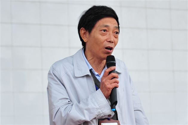 决战中考——记棠外召开初2012届学生表彰大会暨初三动员大会