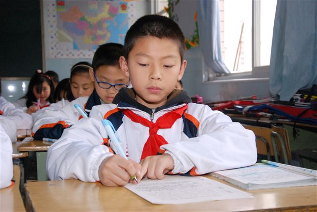 感恩母校，记录点滴——记棠外附小第十六届“阳光杯”作文竞赛