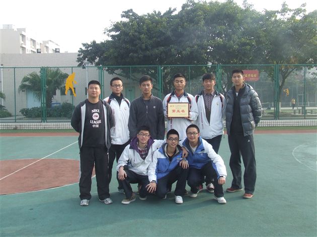 棠外高中男女篮球队参加成都市中学生篮球联赛取得好成绩