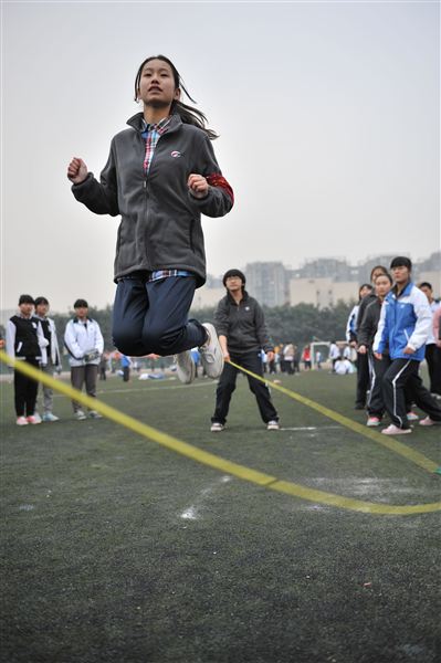 棠中外语学校成功举办第十届学生田径运动会