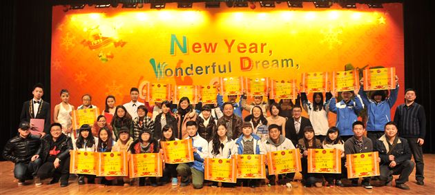 棠中外语学校高2011级英语文化节系列活动