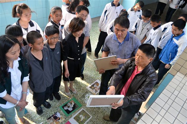 棠中外语学校初2012级社会实践活动之摄影比赛