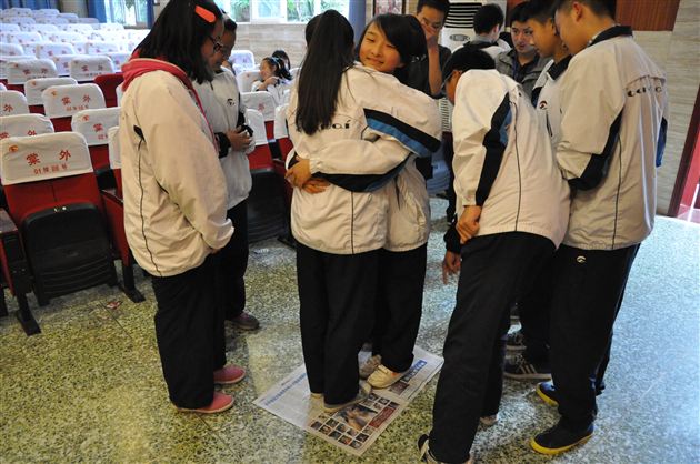 活动增才干，培训添信心——记棠中外语学校初2012级学生会干部培训会