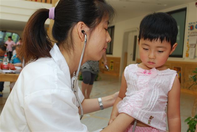 棠外实验幼儿园进行幼儿年度体检