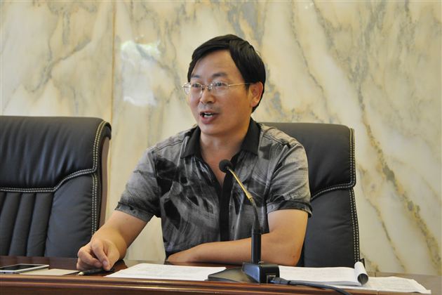 棠外召开初中政教处新学年德育工作培训会