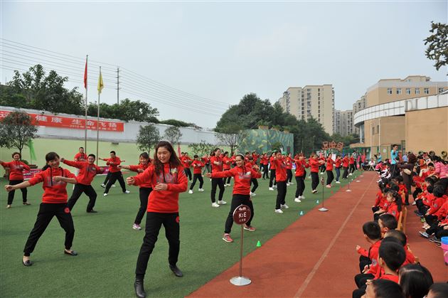 运动健康 生命飞扬——棠外实验幼稚园2013年秋季早操汇演