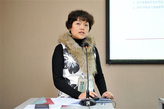 棠外召开修身班会课研讨工作会