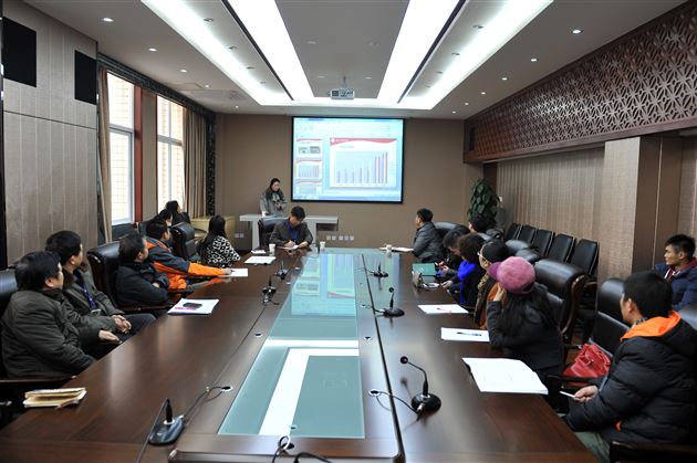 体教结合创品牌，花开并蒂别样红——记棠外“阳光星家族—啦啦操班”教师联系会