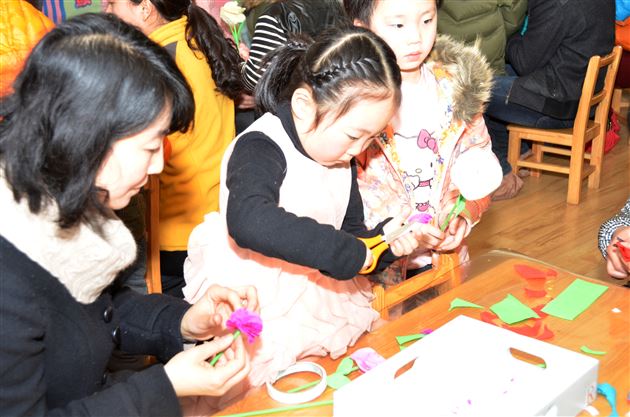 “甜蜜三八节，浓浓亲子情”——记棠外实验幼稚园“三八节亲子活动”