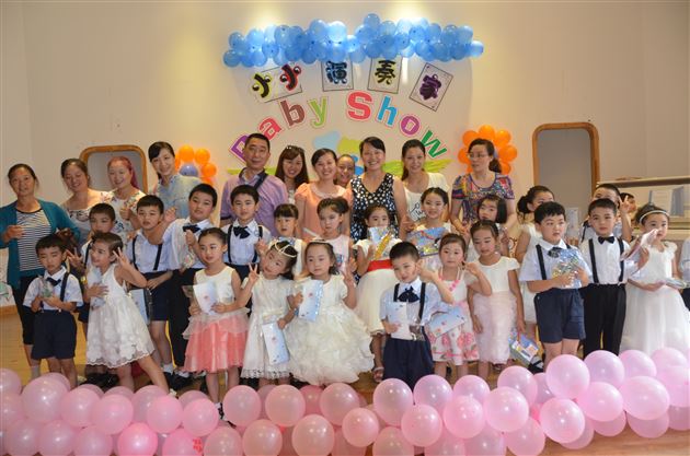 棠外实验幼稚园举行“小小演奏家”钢琴音乐会