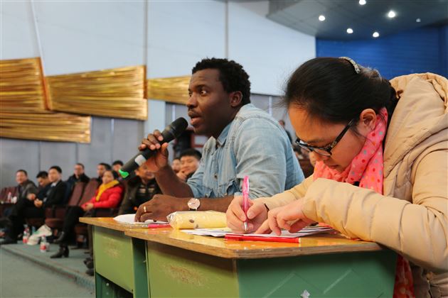 棠外举行首届年级英语拼字大赛