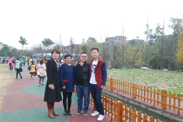 棠外附小杨谢老师献课双流县小学科学教研活动