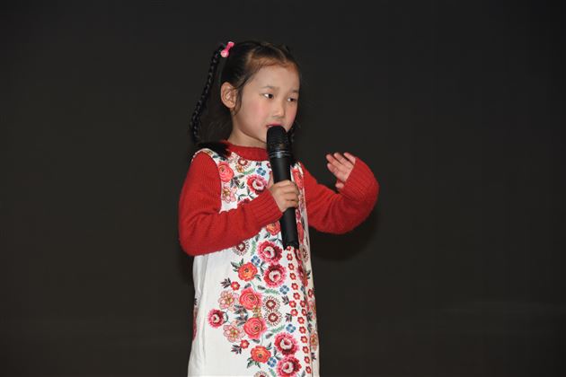 让故事点亮童年——记棠外附小第十届“阳光杯”讲故事比赛