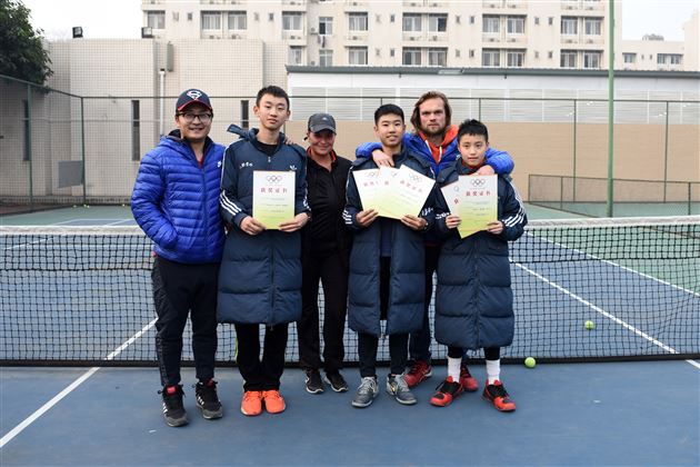 棠外网球队参加省比赛创辉煌战绩