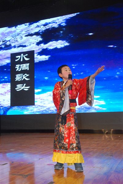 朗朗书声传雅韵，萌萌稚子演经典——记棠外附小经典学习展示活动