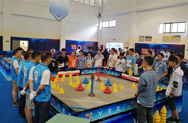 棠外初中机器人代表队获省赛一等奖并代表四川省参加全国总决赛
