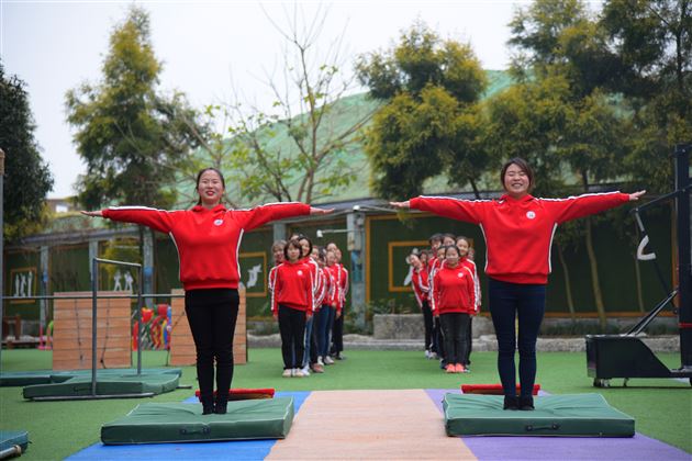 快乐体操，一起动起来！——我校幼儿园开展教师体操培训