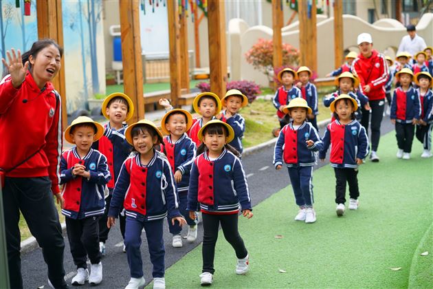 棠外实验幼儿园进行“机场探秘之旅”活动