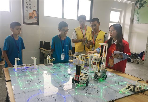 我校附小学子参加IER机器人项目获四川省第一名