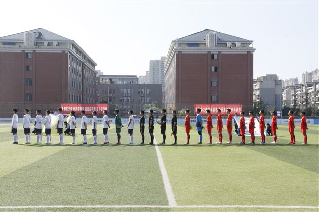 我校高中男足参加2019中国中学生足球锦标赛获亚军