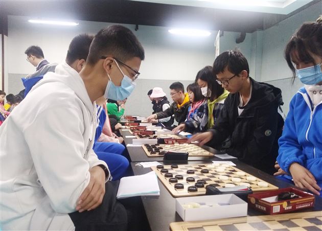 棠外初中棋艺队参加成都市“幼芽杯”棋类锦标赛获奖18项