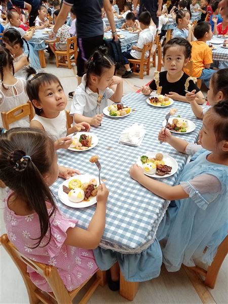 快乐升班 相伴成长——棠外实验幼儿园2021升班活动 