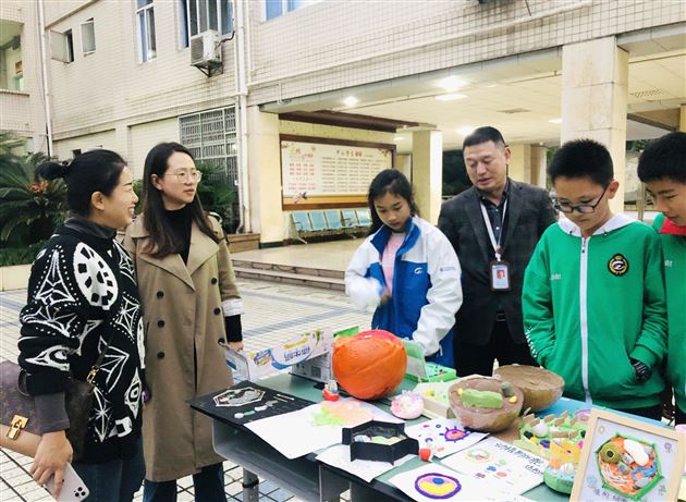 “造起来吧！”——初2021级成功举办生物手工模型展 