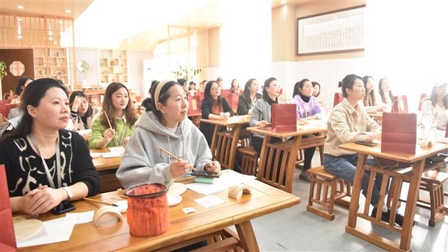 春风十里 棠外宠你——记棠外“女神节”系列趣味活动 