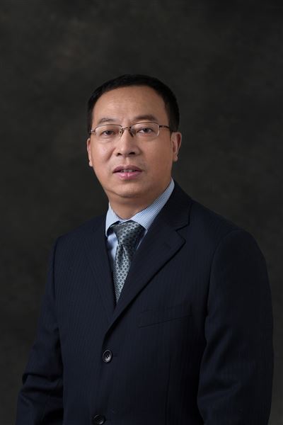 四川大学化学学院院长、博士生导师游劲松教授