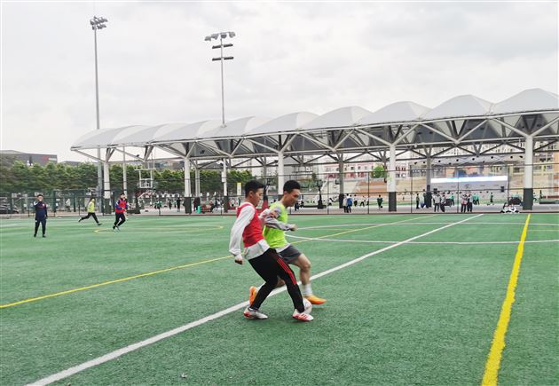 绿茵赛场 “足”够精彩——棠外高2020级班级足球联赛成功举办