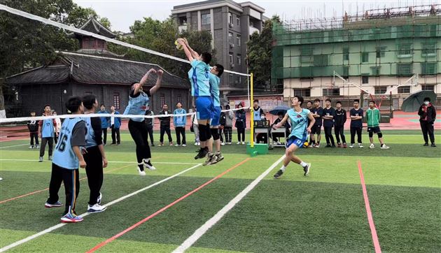 棠外高中男排参加双流区中小学生校园排球赛勇夺冠军