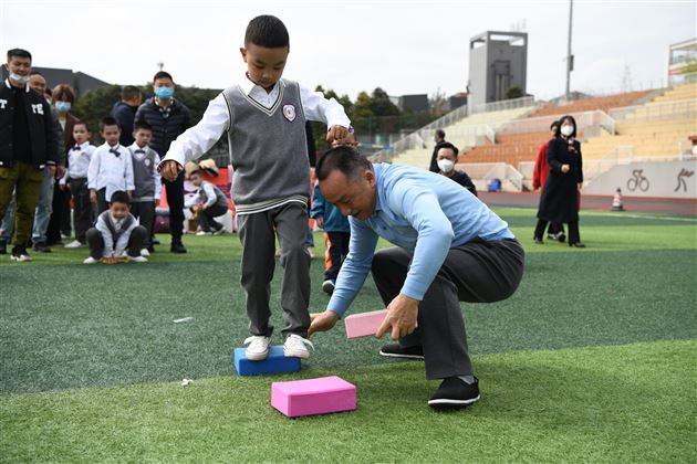 花开童年  期许未来——记棠外附小一年级“惊春 始动”主题活动 