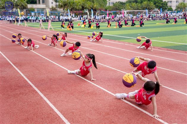 亲子 “趣”运动——棠湖仁智幼儿园第五届幼运会