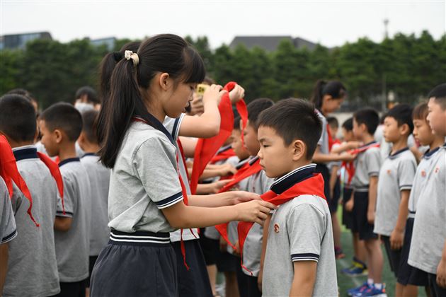 红领巾爱祖国——记棠外附小庆祝“六一”国际儿童节主题队会