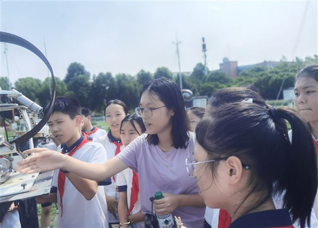 探索气象奥秘 点亮科学梦想