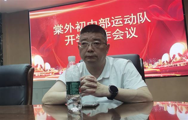 专家引领聚焦一线课堂 助力师培落实核心素养——双流区教研员游海峰来我校开展初中体育与健康新课程构建与引领