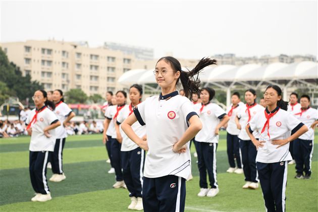 立规养矩塑习惯 队列队形展风采——棠外初2024级开展队列队形班级展示活动