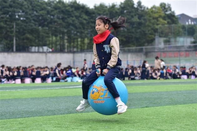 传承奥运精神  “趣”享活力童年——棠外附小成功举办2024年冬季集体项目趣味运动会 