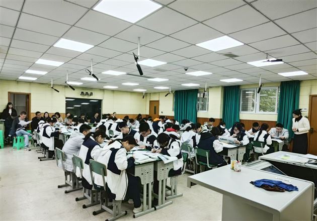 新教师合格课展示活动现场