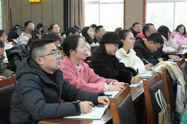 家访有温度 教育有情怀——棠外成功承办双流区“新时代背景下班主任家访策略”主题教研活动