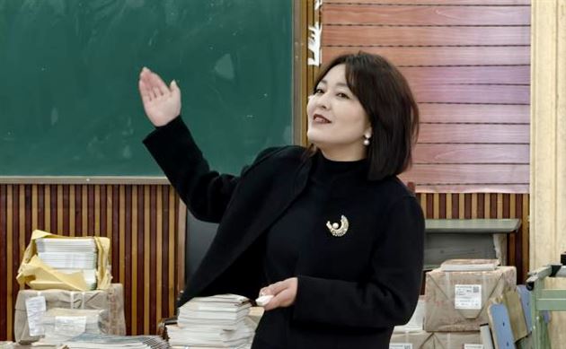 课程处、外语处李秀芳主任