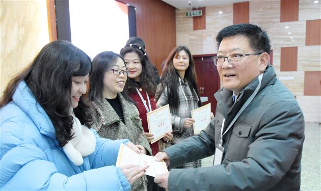 棠外初2024级修身班会课督导系列活动圆满落幕