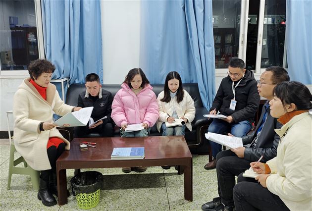 棠外初2024级修身班会课督导系列活动圆满落幕