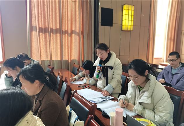 文脉深耕 送教启航——刘勇名师工作室开展“初中阶段中华优秀传统文化教与学实践研究”主题教研活动