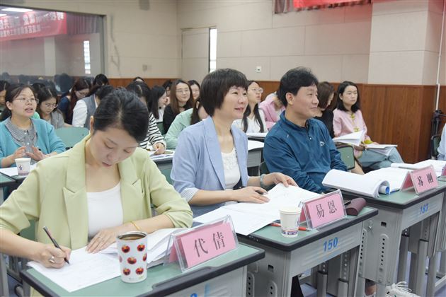 孙静老师送教佳 教学教研齐开花