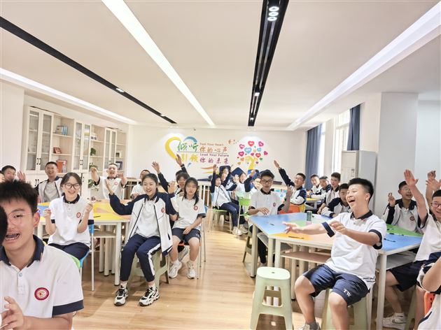 “我”与大自然的悄悄话——棠外初中2025年“5·25我爱我”心理健康节系列活动（二）