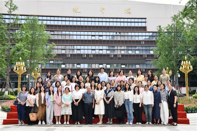 棠外周永孝老师受邀为全市中职语文教师讲座