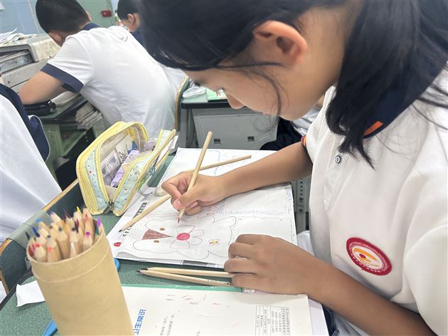 心灵绘彩 青春向阳——棠外初中2025“525我爱我”心理健康节系列活动（四）