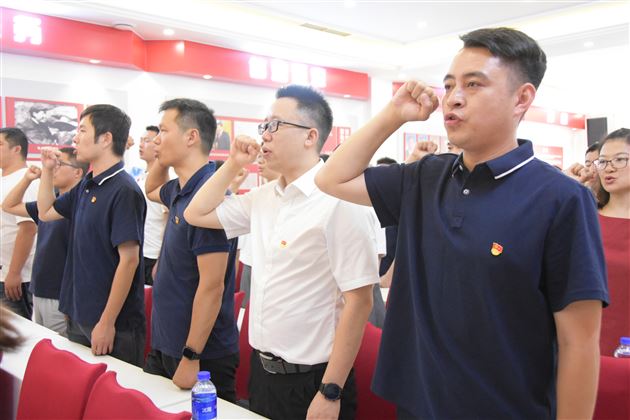 廉洁从教守初心 立德树人担使命——棠外初中党总支开展“庆七一、强党性、建新功”主题党日活动 